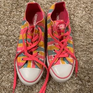 Women’s converse sneakers